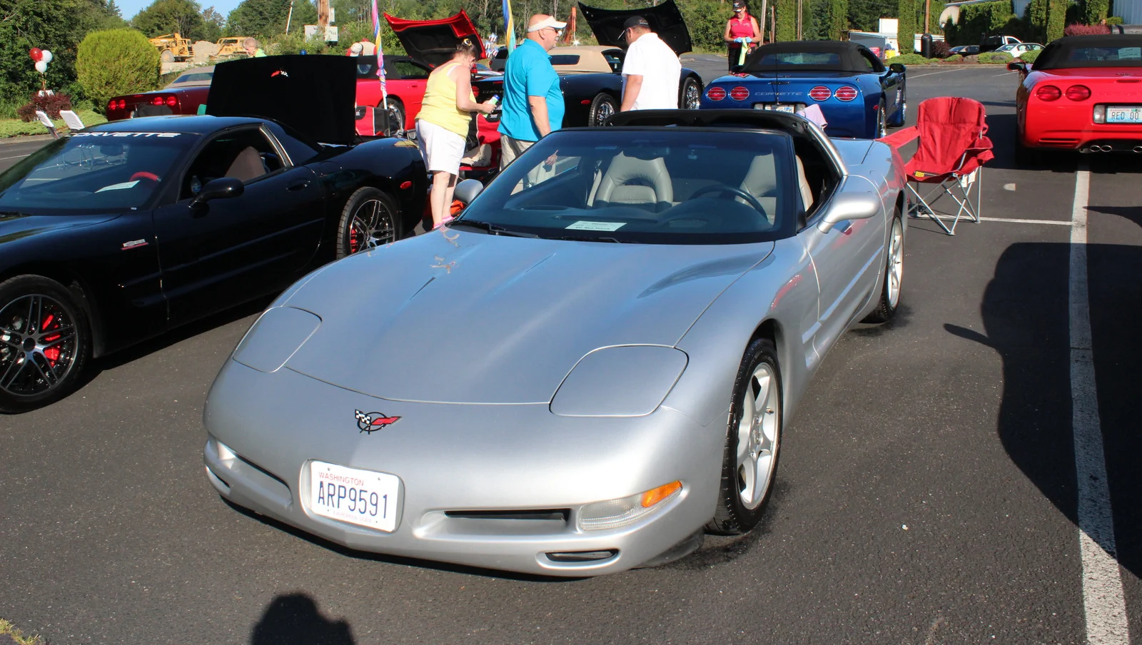 Click to Enlarge-Esc to Close Corvette Generations/C5/C5 2002 Silver AS.webp